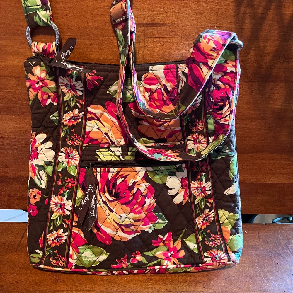 Authentic Vera Bradley crossbody.